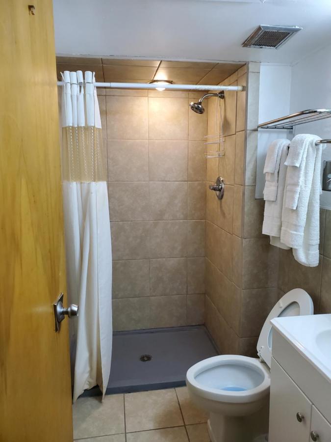 Budget Inn Of Бей-Сити Экстерьер фото