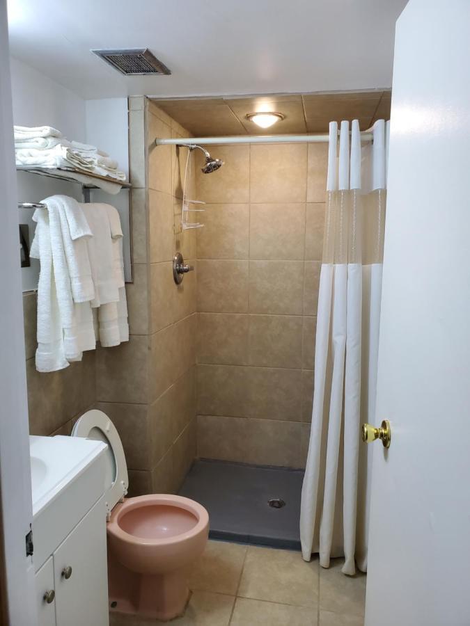 Budget Inn Of Бей-Сити Экстерьер фото